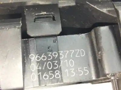 Peça sobressalente para automóvel em segunda mão botão / interruptor elevador vidro dianteiro esquerdo por citroen c4 picasso sx referências oem iam 96649377zd  