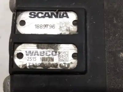 Second-hand car spare part additional air valve for scania serie p/g/r (l-clase)  oem iam references 1889796  