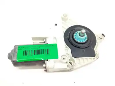 Peça sobressalente para automóvel em segunda mão Motor Elevador Vidro Dianteiro Esquerdo por AUDI A1 (8XK) 1.0 TFSI Referências OEM IAM 8K0959801C  