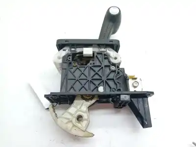 Recambio de automóvil de segunda mano de Pomo Palanca Cambio para VOLKSWAGEN TOUAREG (7LA) TDI V10 referencias OEM IAM   