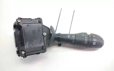 Second-hand car spare part Windshiel Wiper Switch for RENAULT CLIO III Authentique OEM IAM references   