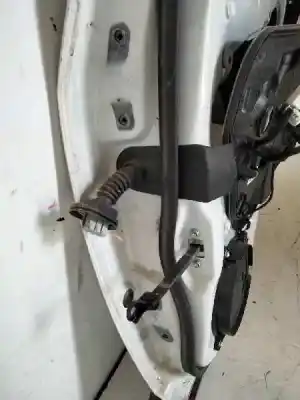 Автозапчастина б/у двері задні праві для mazda cx-3 evolution посилання на oem iam dky07202xc  