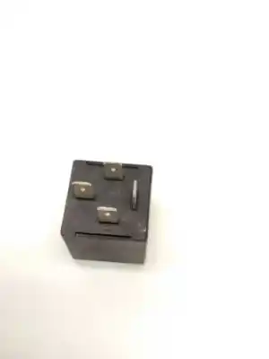 Recambio de automóvil de segunda mano de rele para audi a4 b5 (8d2) 1.9 tdi referencias oem iam 191955529  72hv002