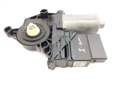 Tweedehands auto-onderdeel Linker Ruit Motor Achter voor VOLKSWAGEN GOLF IV (1J1) 1.6 16V OEM IAM-referenties   