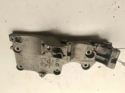 Pièce détachée automobile d'occasion SUPPORT D'ALTERNATEUR pour VW GOLF PLUS V (5M1, 521)  Références OEM IAM 03G903143A  
