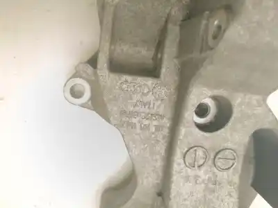 Pezzo di ricambio per auto di seconda mano supporto pompa iniezione per audi a4 b7 (8ec) 2.0 tdi riferimenti oem iam 03l903143r  