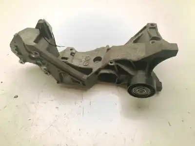 Pezzo di ricambio per auto di seconda mano supporto pompa iniezione per audi a4 b7 (8ec) 2.0 tdi riferimenti oem iam 03l903143r  