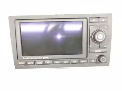 Pezzo di ricambio per auto di seconda mano Impianto Audio / Radio Cd per AUDI A4 B7 (8EC) 2.0 TFSI QUATTRO Riferimenti OEM IAM 8E0035192D  