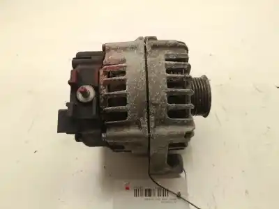 Pezzo di ricambio per auto di seconda mano Alternatore per BMW 1 COUPÉ (E82) 120 D Riferimenti OEM IAM 7802261  