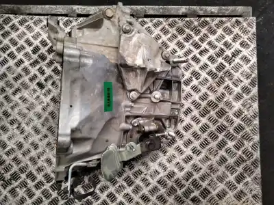 Pezzo di ricambio per auto di seconda mano riduttore per mazda cx-5 2.0 cat riferimenti oem iam 8th0212241  