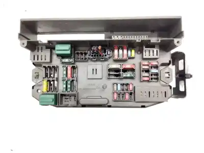 Peça sobressalente para automóvel em segunda mão caixa de fusíveis e relés por bmw x5 (e70) xdrive 30 d referências oem iam 55272031