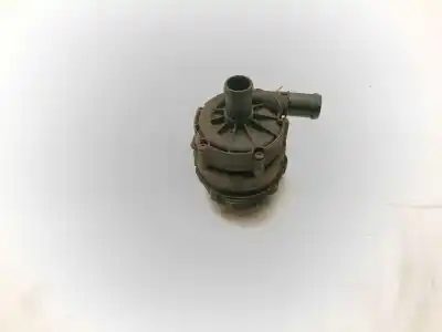Pièce détachée automobile d'occasion pompe à eau pour seat leon (5f1) 2.0 tdi références oem iam 04l965567a  