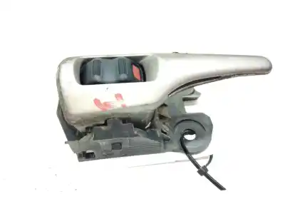 Tweedehands auto-onderdeel binnenhandgreep links voor voor toyota auris (_e15_) 2.0 d-4d (ade150_) oem iam-referenties 62318