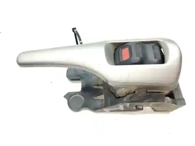 Tweedehands auto-onderdeel binnenhandgreep links achter voor toyota auris (_e15_) 2.0 d-4d (ade150_) oem iam-referenties 62318