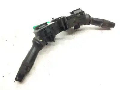 Pezzo di ricambio per auto di seconda mano controllo intermittente per kia cee´d drive riferimenti oem iam   