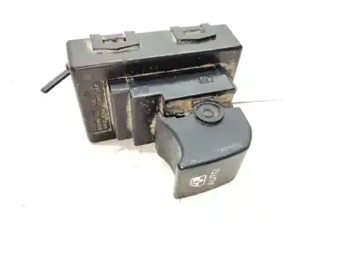 Peça sobressalente para automóvel em segunda mão  por KIA CEE´D  Referências OEM IAM 935751H100  