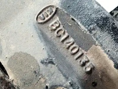 Peça sobressalente para automóvel em segunda mão pinça de travão dianteira direita por kia optima drive referências oem iam bc140135  