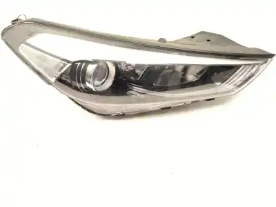 Gebrauchtes Autoersatzteil Rechter Scheinwerfer zum HYUNDAI TUCSON (TL, TLE) 2.0 CRDI OEM-IAM-Referenzen 92102D7100  