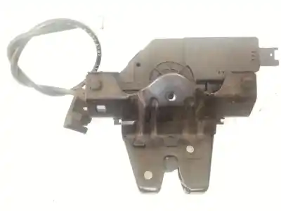 Second-hand car spare part trunk lock for bmw 3 (e90) 320 d oem iam references 8196401  