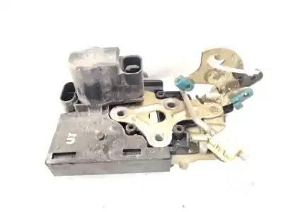 Second-hand car spare part rear right door lock for daewoo tacuma (u100) 2.0 oem iam references 