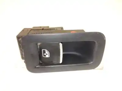 Recambio de automóvil de segunda mano de Mando Elevalunas Trasero Derecho para VOLKSWAGEN GOLF VII (5G1, BQ1, BE1, BE2) 2.0 TDI referencias OEM IAM 5G0868345  