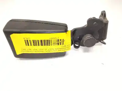 Автозапчасти б/у крюк для ремня задний правый за volkswagen golf vii (5g1, bq1, be1, be2) 2.0 tdi ссылки oem iam 8v0857740  