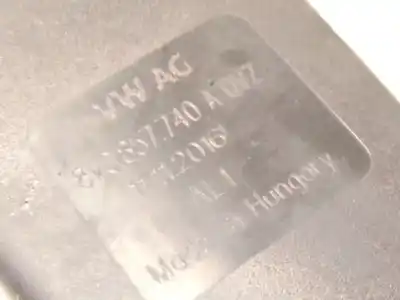 Автозапчасти б/у крюк для ремня задний правый за volkswagen golf vii (5g1, bq1, be1, be2) 2.0 tdi ссылки oem iam 8v0857740  