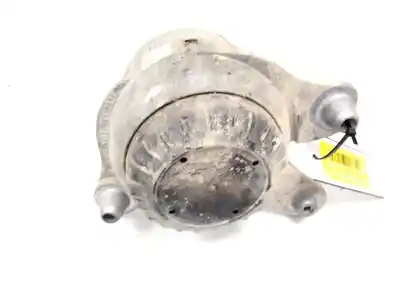 Second-hand car spare part left engine support for mercedes clase c (w205) c 220 bluetec / d (205.002, 205.004) oem iam references a2052406617  