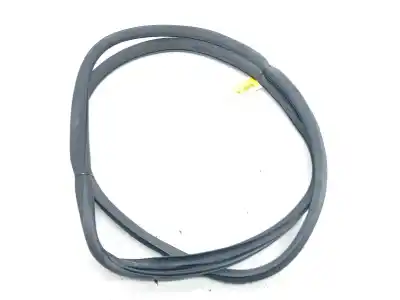 Second-hand car spare part rubber door seal for mercedes clase c (w205) c 220 bluetec / d (205.002, 205.004) oem iam references a2056970151