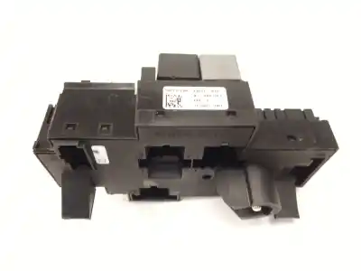 Second-hand car spare part fuse box unit for mercedes clase c (w205) c 220 bluetec / d (205.002, 205.004) oem iam references a2229063701  