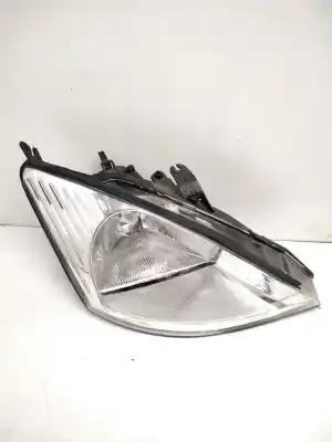 Second-hand car spare part Right Headlight for FORD FOCUS BERLINA (CAP) Ghia OEM IAM references 084311144R  