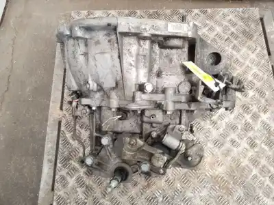 Pezzo di ricambio per auto di seconda mano riduttore per renault scénic ii (jm0/1_) 1.9 dci (jm14) riferimenti oem iam 8200826510  