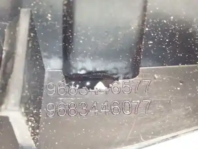 Second-hand car spare part interior right rear handle for citroen c3 lx oem iam references 9683556577  