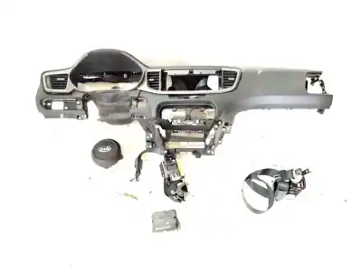 Автозапчастина б/у КОМПЛЕКТ ПОДУШКИ БЕЗПЕКИ для KIA CEED (CD)  Посилання на OEM IAM 84710J7AA0WK  
