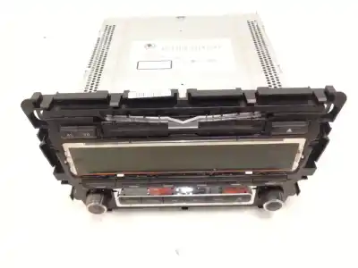 Second-hand car spare part audio system / radio cd for skoda spaceback (5h) active oem iam references 5j0035161 Second-hand car spare part audio system / radio cd for skoda spaceback (5h) active oem iam references 5j0035161