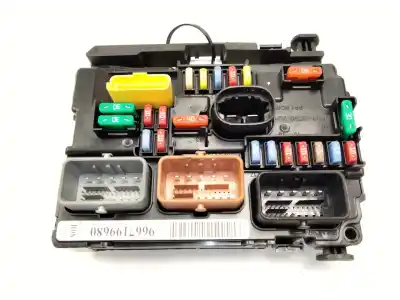 Pièce détachée automobile d'occasion BOITIER FUSIBLE BSM pour PEUGEOT 207/207+ (WA_, WC_)  Références OEM IAM 9667199680  