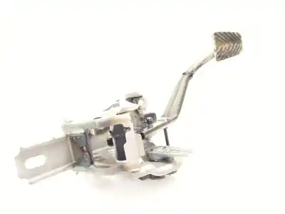 Автозапчастина б/у педаль зцеплення для kia stonic (yb) 1.2 cvvt посилання на oem iam 32820h8200  