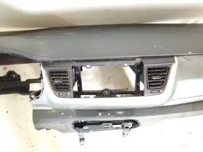 Second-hand car spare part dashboard for kia stonic (yb) 1.2 cvvt oem iam references 84711h8aa0  