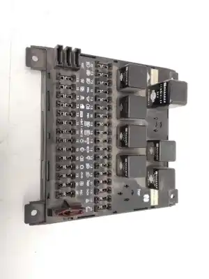 Pièce détachée automobile d'occasion Boîtes à Fusibles pour NISSAN ATLEON 6.0 TD - 210 (130) Références OEM IAM 24063D6402  