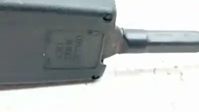 Автозапчасти б/у крюк для ремня передний правый за microcar m.cross  ссылки oem iam 33032603  