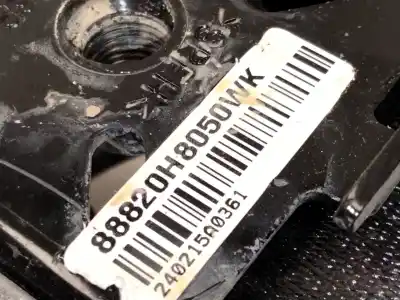 Автозапчастина б/у центральний задній ремін безпеки для kia stonic (yb) 1.2 cvvt посилання на oem iam 88820h8050  