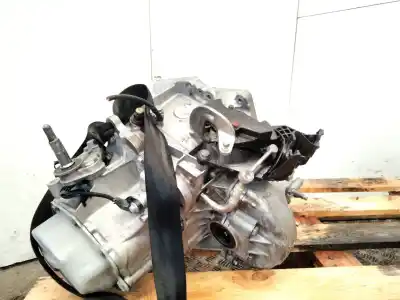 Автозапчастина б/у коробка передач для citroen berlingo multispace (b9) 1.6 hdi 90 посилання на oem iam 9680886610  