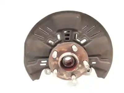 Pièce détachée automobile d'occasion MOYEU DE ROUE AVANT GAUCHE pour SUBARU XV (GT) 2.0 I AWD (GT7) Références OEM IAM 28313SC010  