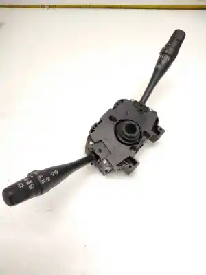 Peça sobressalente para automóvel em segunda mão COMUTADOR DE PISCAS  por NISSAN PRIMERA (P10) 2.0 I Referências OEM IAM 54353351  
