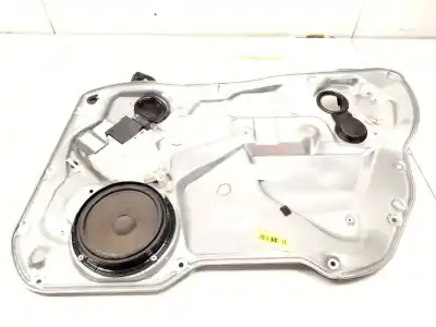 Recambio de automóvil de segunda mano de ELEVALUNAS DELANTERO DERECHO para SEAT IBIZA III (6L1)  referencias OEM IAM 6L3837752  