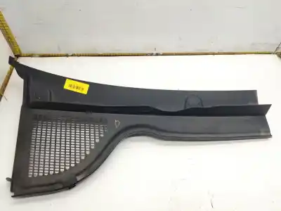 İkinci el araba yedek parçası  için SKODA KAROQ (NU7, ND7)  OEM IAM referansları 67A819404  