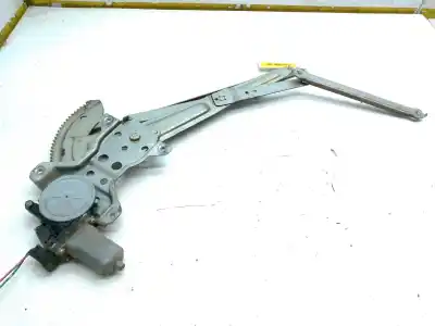 Pièce détachée automobile d'occasion léve glace avant gauche pour suzuki sx4 (ey, gy) 1.9 ddis (rw 419d) références oem iam 8353063j01