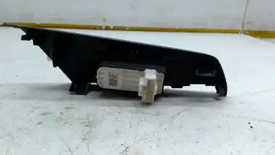 Peça sobressalente para automóvel em segunda mão botão / interruptor elevador vidro traseiro esquerdo por mazda 3 lim. (bl) active referências oem iam bbm266370  