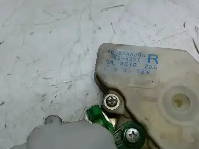 Second-hand car spare part front right door lock for renault maxity fg 130.35/45 oem iam references 80552aa20a  