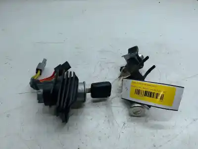 Second-hand car spare part IGNITION SWITCH for RENAULT 19 II (B/C53_)  OEM IAM references 7700805669  
